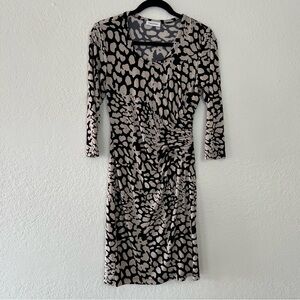 Calvin Klein Dress Black & Cream Animal Print Rushed Side 3/4 Sleeve - Women’s 4